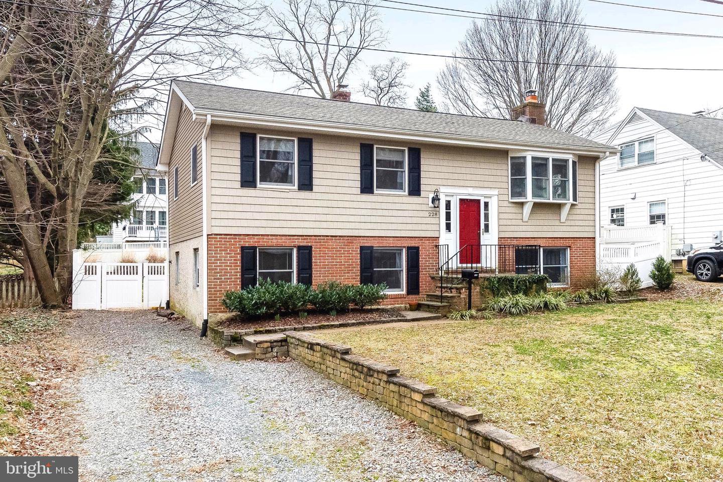 228 Dewey Drive, Annapolis, 21401