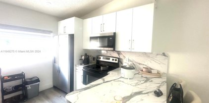 7956 W 29th Ln Unit #201-5, Hialeah