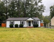 5909 Meadwood Circle, North Chesterfield image