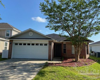 5788 Dunbar Cir, Milton
