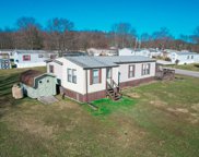 104 Woodview Dr, Middlesex Twp image