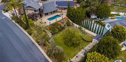 10402 Travertine Place, North Tustin