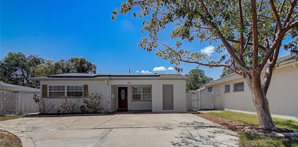 246 94th Avenue N, St Petersburg