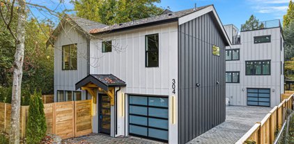 304 32nd Avenue E, Seattle