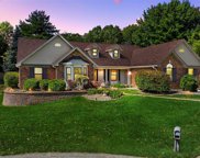 187 Hastings  Way, St Charles image