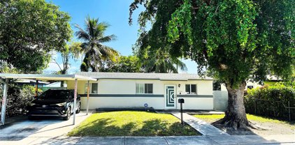 1594 Ne 152nd Ter, North Miami Beach