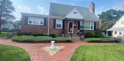 208 2nd Ave, Broomall