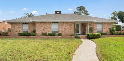 708 Southern Ct, Gulf Breeze