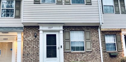 1227 Maple Shade  Lane, Charlotte