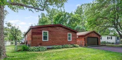 1983 Robin Lane N, Centerville