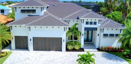 2911 Beach W Parkway, Cape Coral