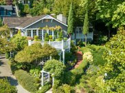 8555 85th Avenue SE, Mercer Island image