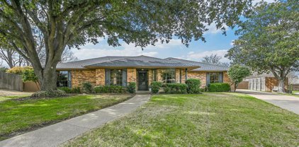 4521 Quail Hollow  Court, Fort Worth