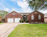 2707 S Peach Hollow Circle, Pearland image