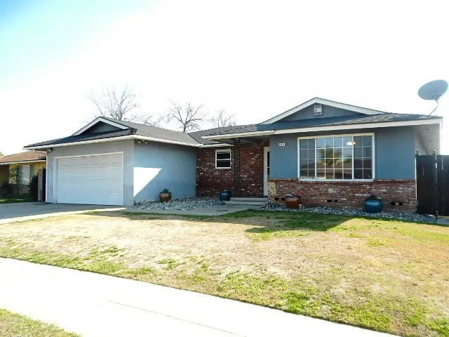 For Sale 515 E Fremont Fresno CA 93710