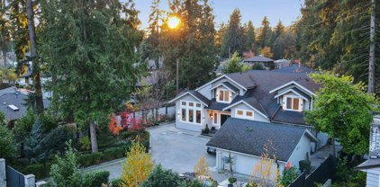 4511 Capilano Road, North Vancouver