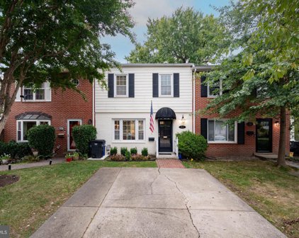 113 E Windsor Ave Unit #B, Alexandria