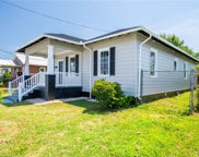 211 Maple Avenue, Colonial Heights image