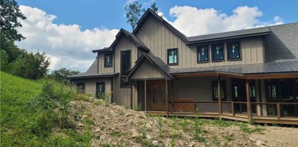 520 Elk Creek Drive, Banner Elk