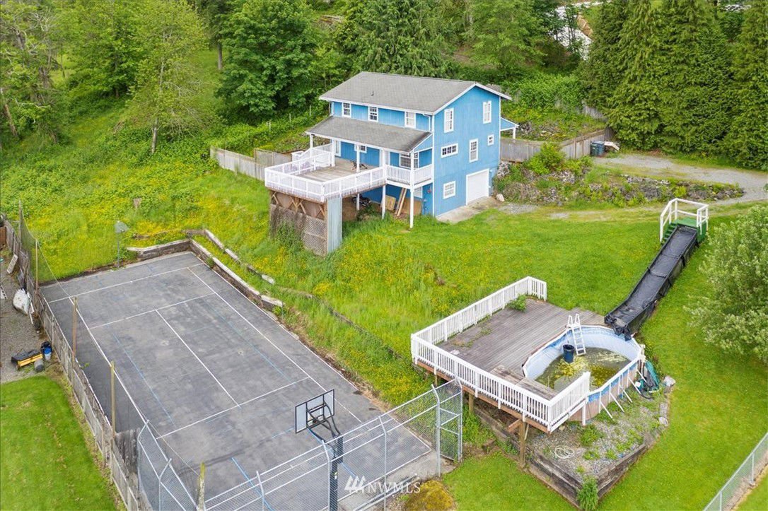 1552 Greenbriar Lane, Carbonado, 98323