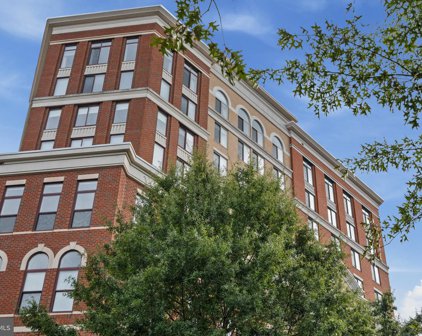 1220 N Fillmore St Unit #605, Arlington