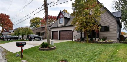 28758 Field, Chesterfield Twp