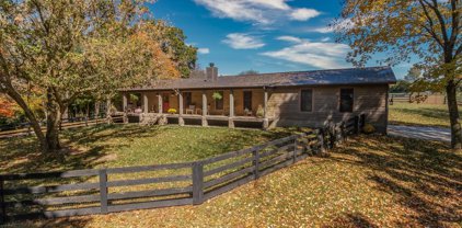 4988  Fords Mill Road, Versailles