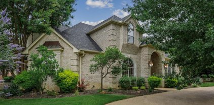 5001 Bentwood  Court, Fort Worth