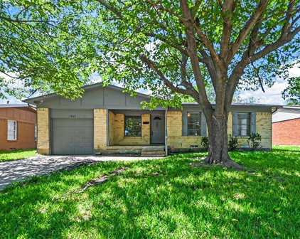 1505 Valley View  Street, Mesquite