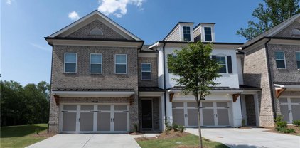 1762 Wellborn Walk Unit 48, Suwanee