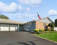 583 Higbie Lane, West Islip image