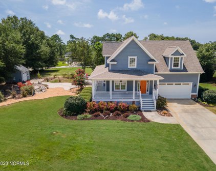 5995 Gray Squirrel Path, Southport