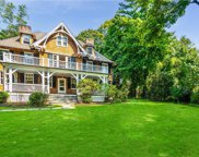 6 Donellan Road, Scarsdale image