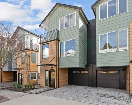 703 NW 62 Avenue NW, Seattle