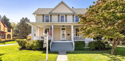 16 Park Ave, Gaithersburg