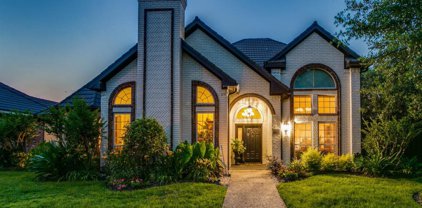 1101 Stone Gate  Drive, Irving