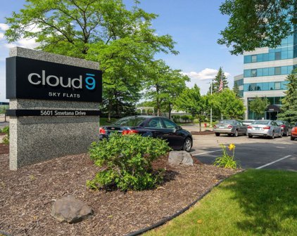 5601 Smetana Drive Unit #1017, Minnetonka