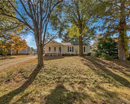 6349 Sledds Lake Road, Mechanicsville