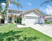 2037 Newton Dr, Brentwood image