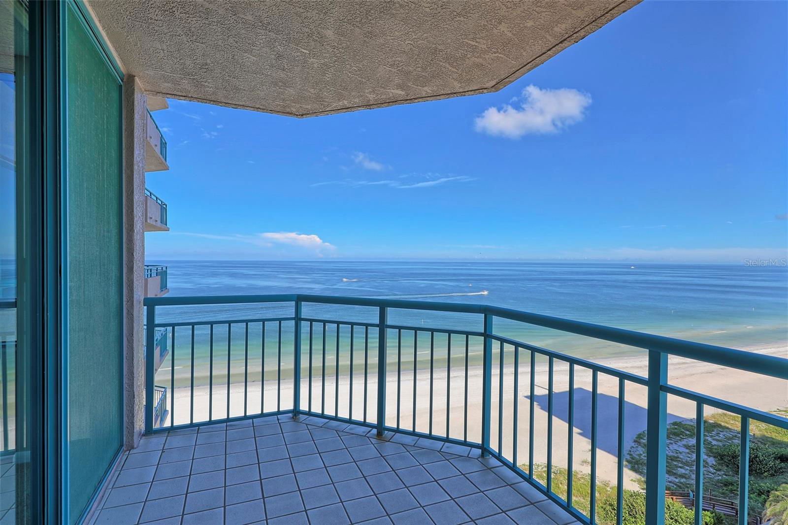 1540 Gulf Boulevard Unit 1203, Clearwater Property for Sale in Ultimar