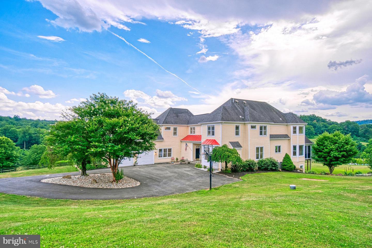 16855 Old Waterford Road, Paeonian Springs, 20129