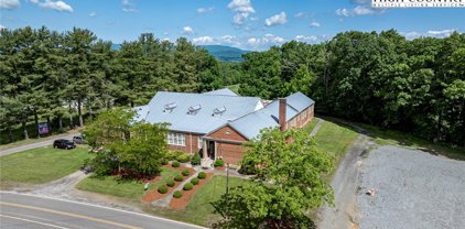 528 Piney Creek Rd., Piney Creek