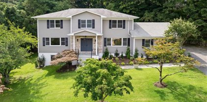 31 Beechwood Road, Irvington