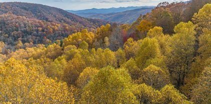 Lot 3 Hiking Hills, Blowing Rock