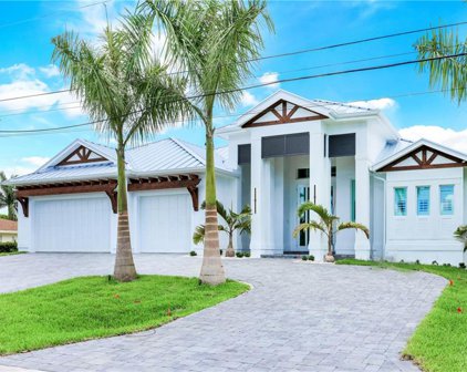 5311 Mayfair Ct, Cape Coral