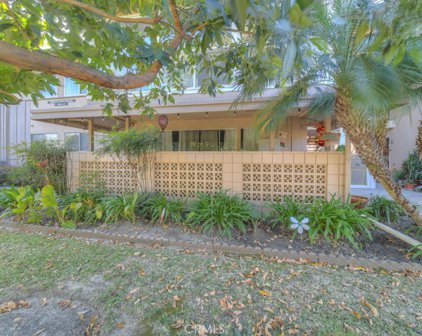 1930 St John Unit 29G, Seal Beach