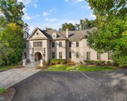 1034 Founders Ridge Ln, Mclean image