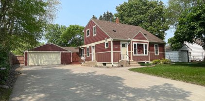 2447 Woodale Drive, Mounds View