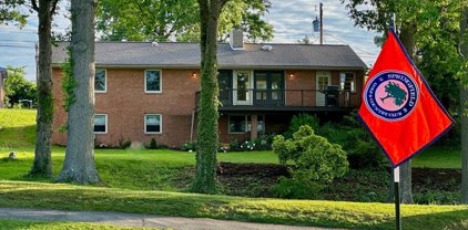 8111 Ainsworth Ave, Springfield