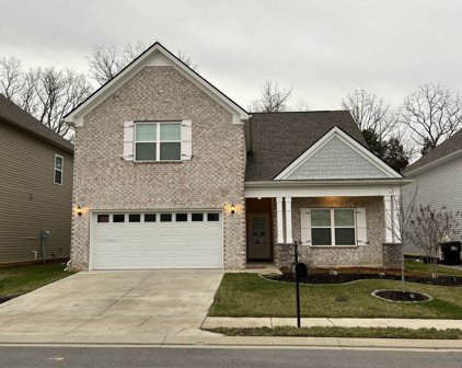 2207 Shafer Dr, Murfreesboro